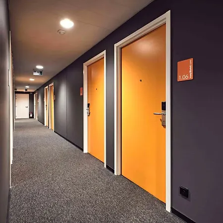 Easyhotel City Centre 3* Brussels