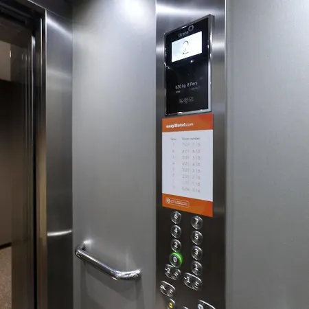 Easyhotel City Centre